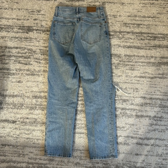 Madewell Perfect Vintage Straight Jean - Picture 3 of 6